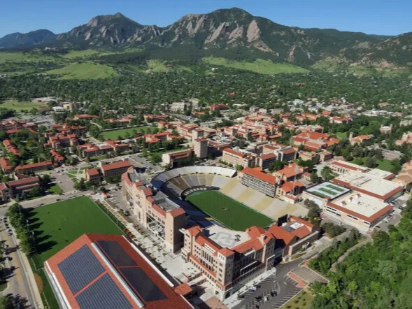 中產家庭留學美國