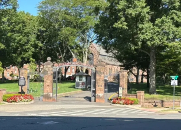 美國本科一年學費